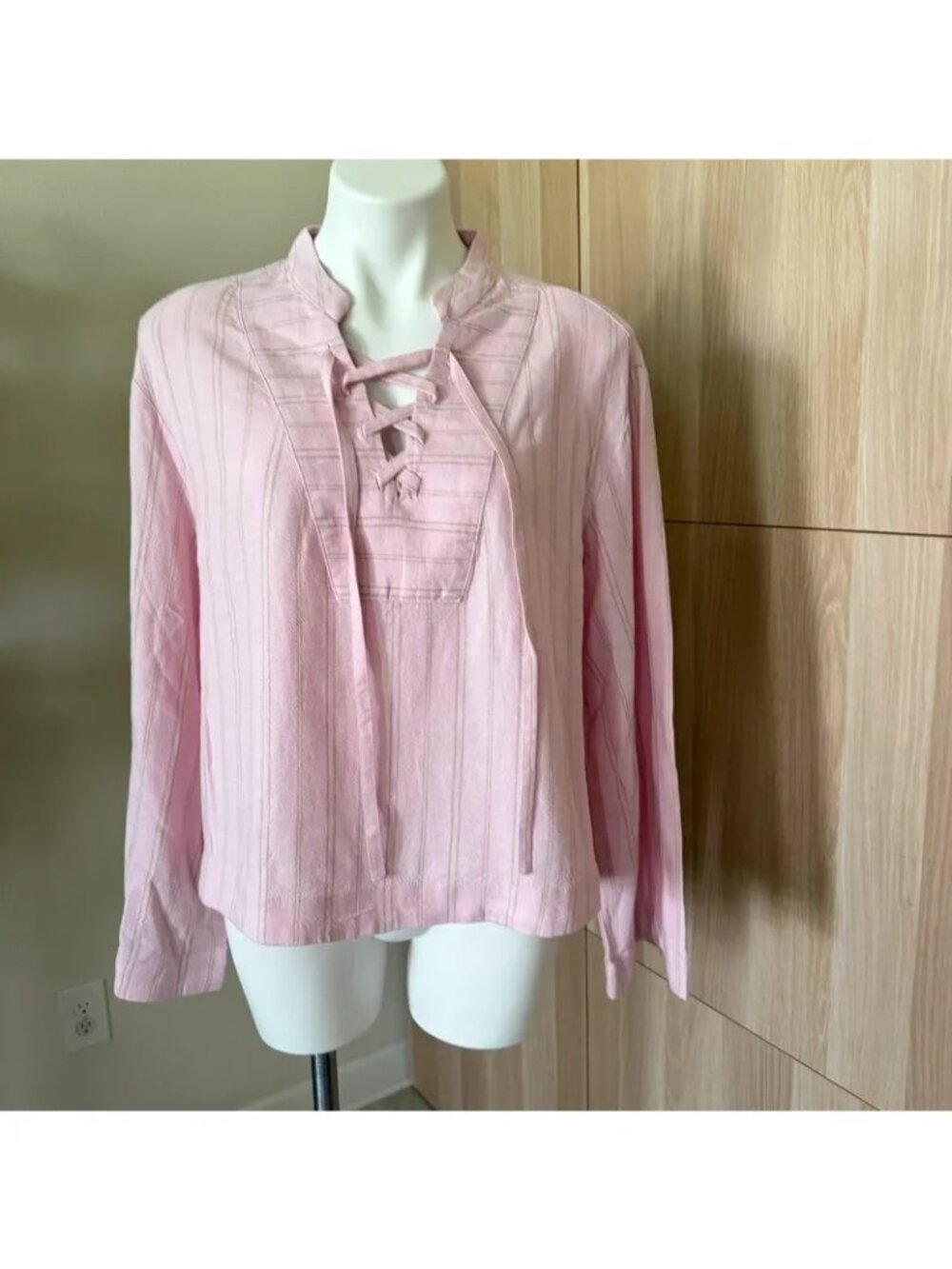 Universal Thread Women’s Linen Blend Shirt Size S